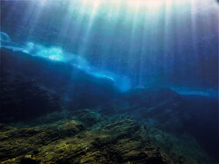 《古董局中局》讲述的故事你知道吗？