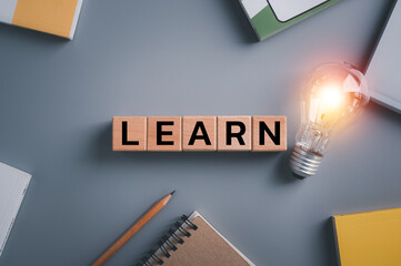 跪求数学家小时候的故事（350~450字）