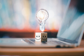 《古董局中局》讲述的故事你知道吗？