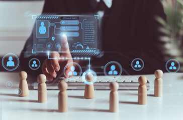 《古董局中局》讲述的故事你知道吗？