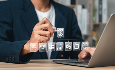 跪求数学家小时候的故事（350~450字）