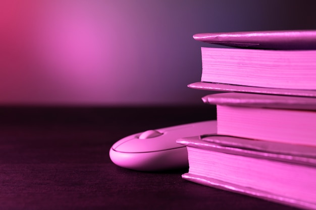 跪求数学家小时候的故事（350~450字）