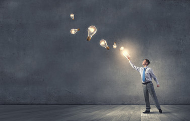 跪求数学家小时候的故事（350~450字）