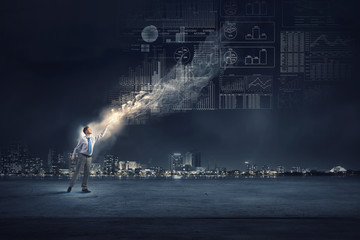 跪求数学家小时候的故事（350~450字）